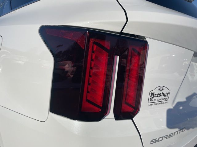 2026 Kia Sorento S - Photo 9