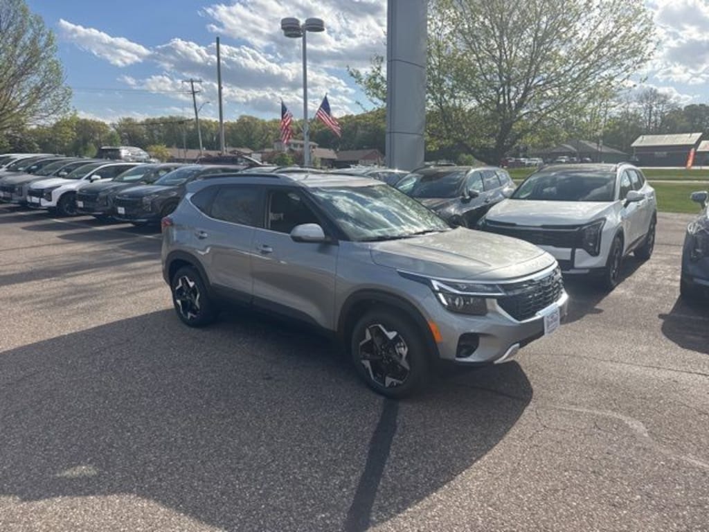 New 2026 Kia Seltos EX SUV
