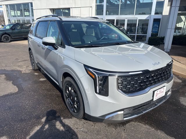 2025 Kia Sedona SX's photo