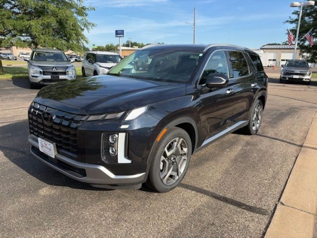 Used 2024 Hyundai Palisade Limited SUV