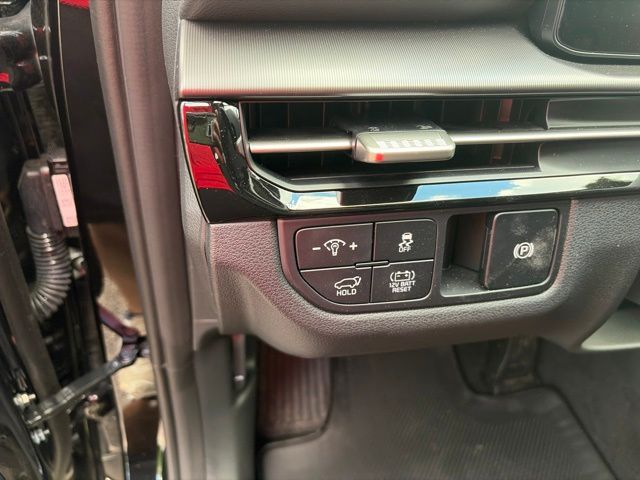 2026 Kia Sportage EX Hybrid - Photo 14