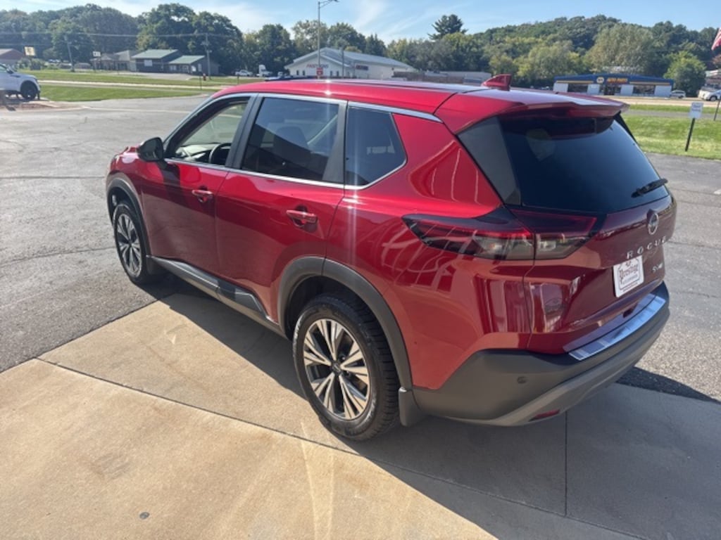 Used 2022 Nissan Rogue SV SUV