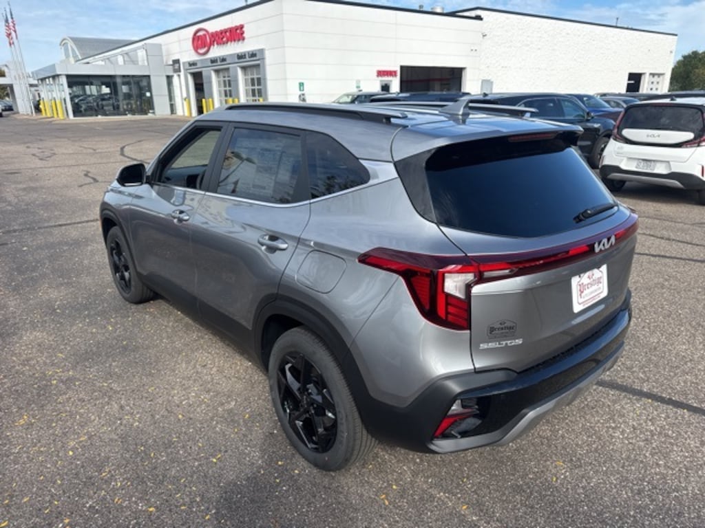 New 2026 Kia Seltos EX SUV