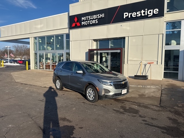 2024 Chevrolet Equinox LT's photo