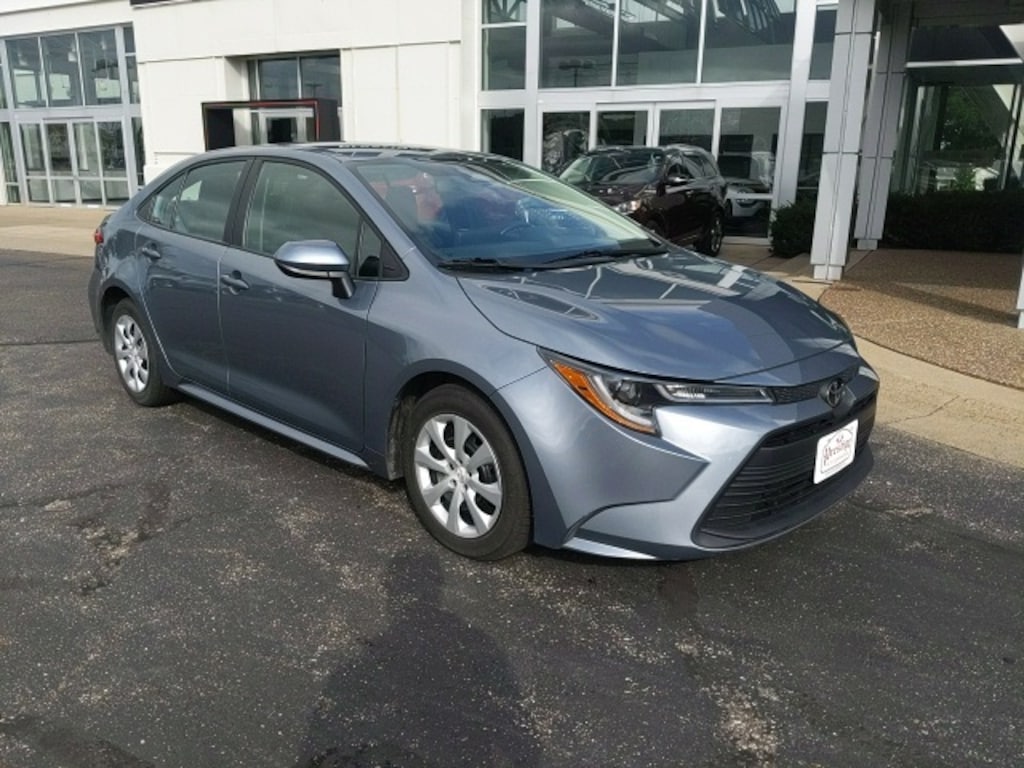 Used 2024 Toyota Corolla LE Sedan
