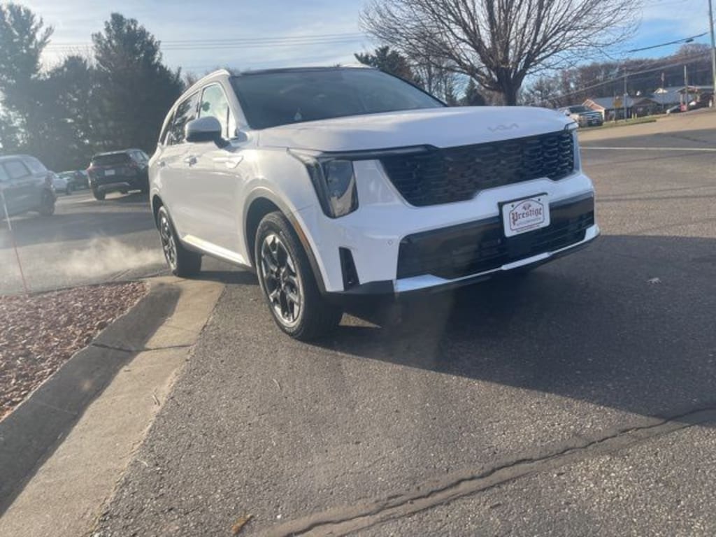 New 2026 Kia Sorento S SUV