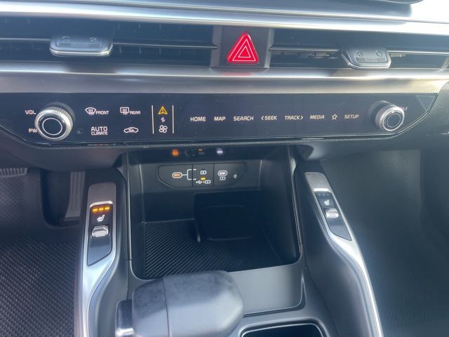 2026 Kia Sorento S - Photo 24