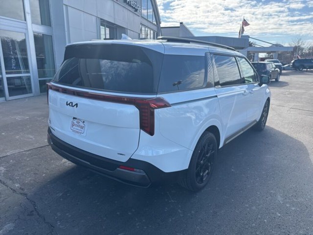 New 2026 Kia Carnival Hybrid SX Prestige Van Passenger Van