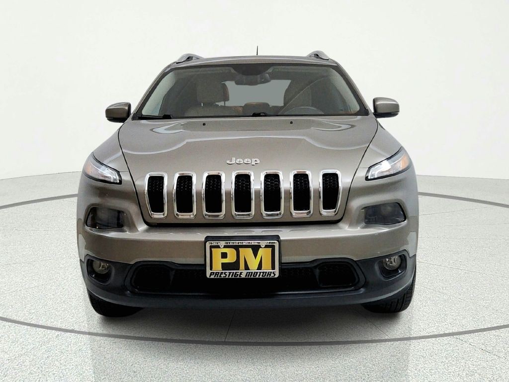 Used 2017 Jeep Cherokee Latitude 4x4 SUV