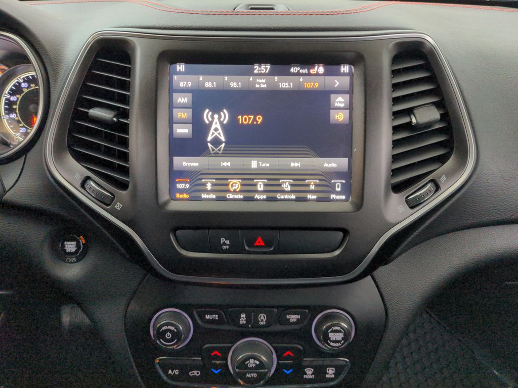 2019 Jeep Cherokee Trailhawk - Photo 25