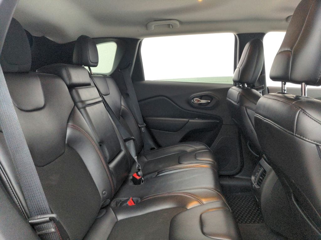 2019 Jeep Cherokee Trailhawk - Photo 33