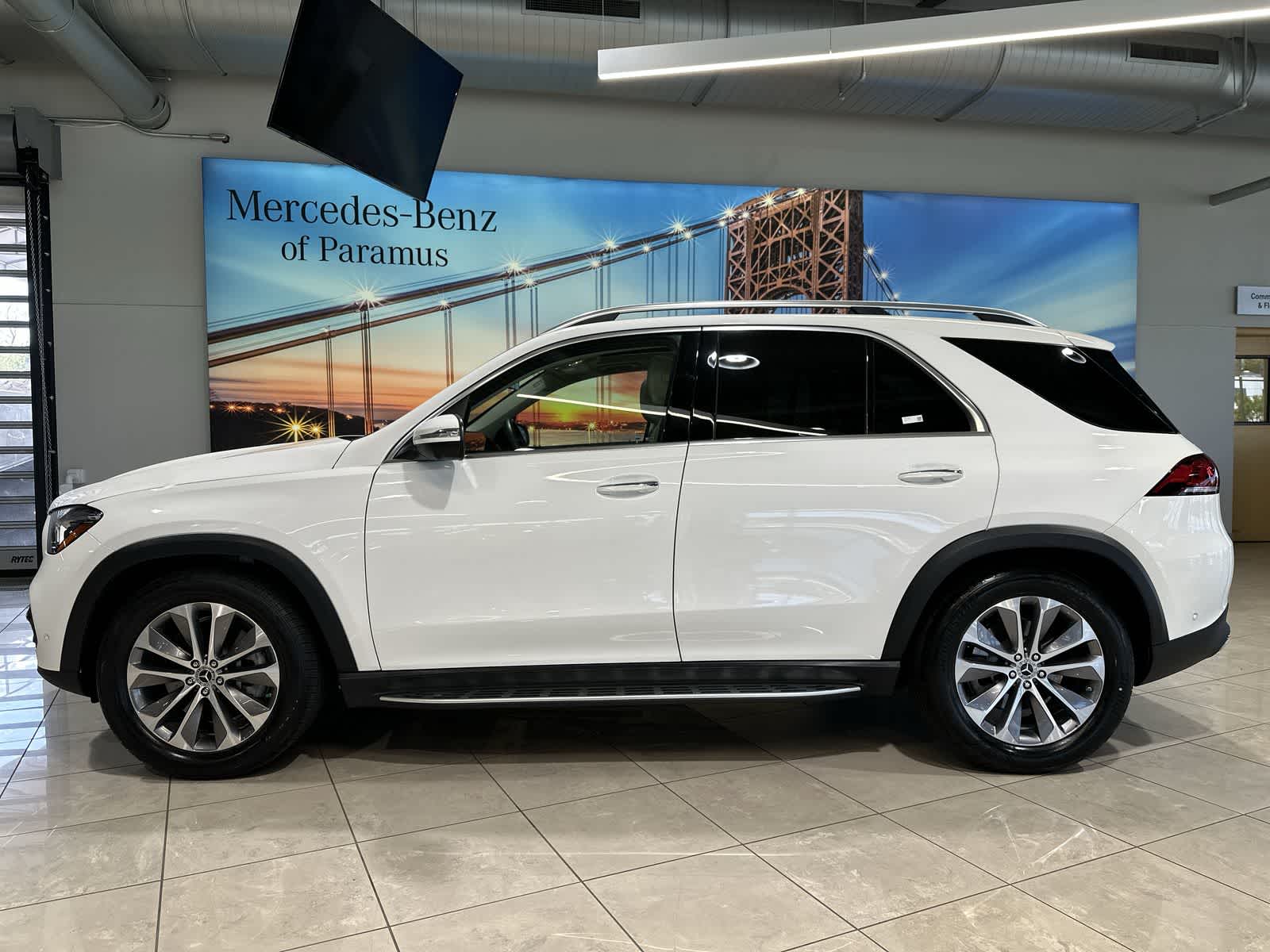 Thumbnail: 2023 Mercedes-Benz GLE - 15