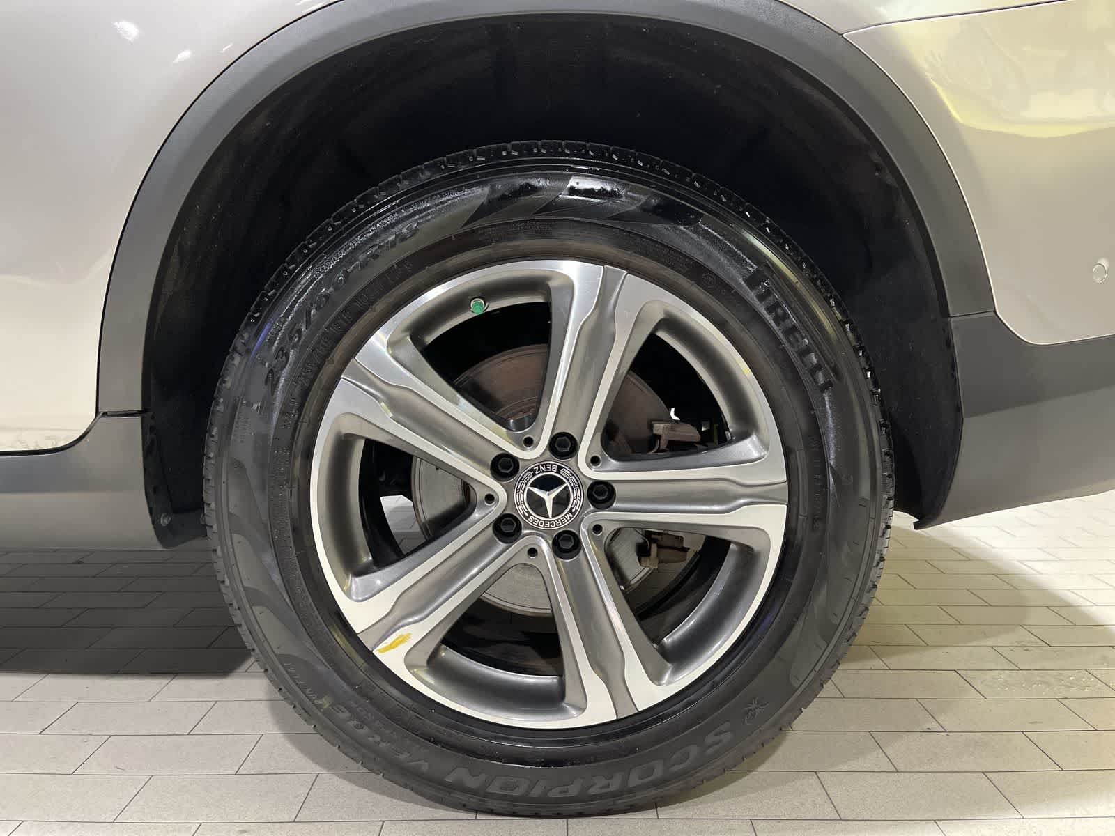 Thumbnail: 2022 Mercedes-Benz GLC - 20