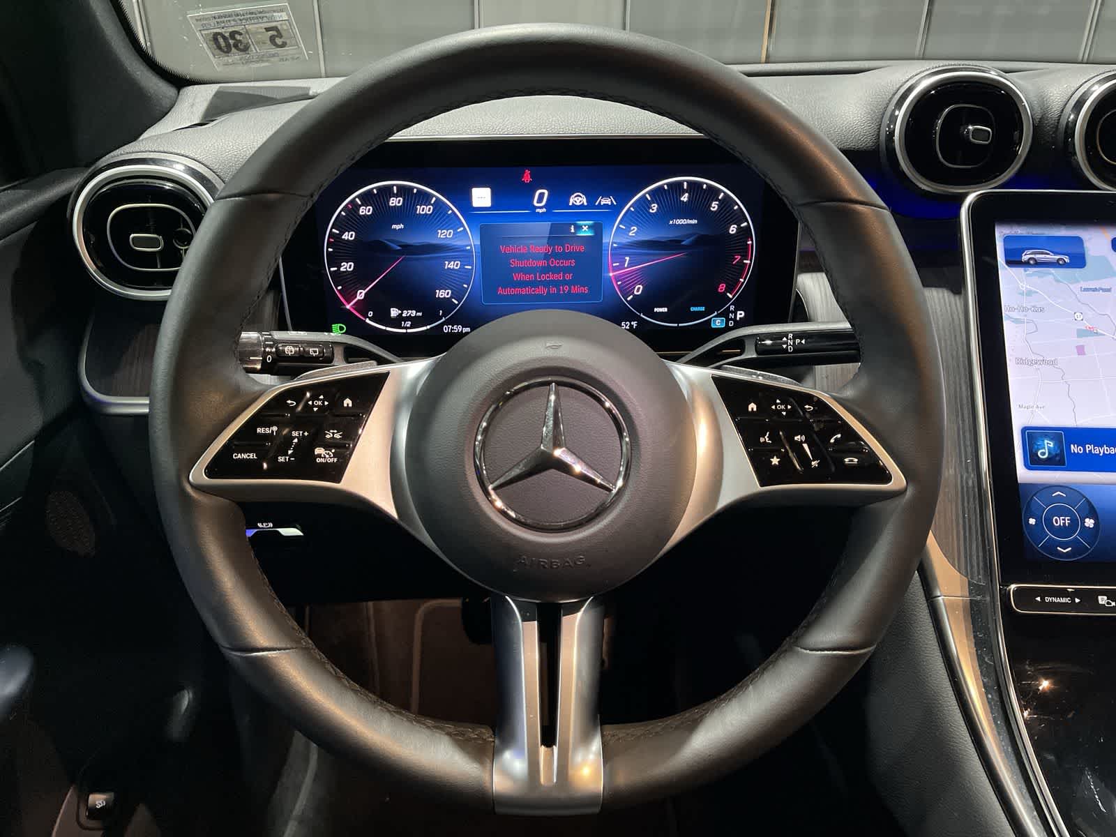 Thumbnail: 2025 Mercedes-Benz GLC - 27