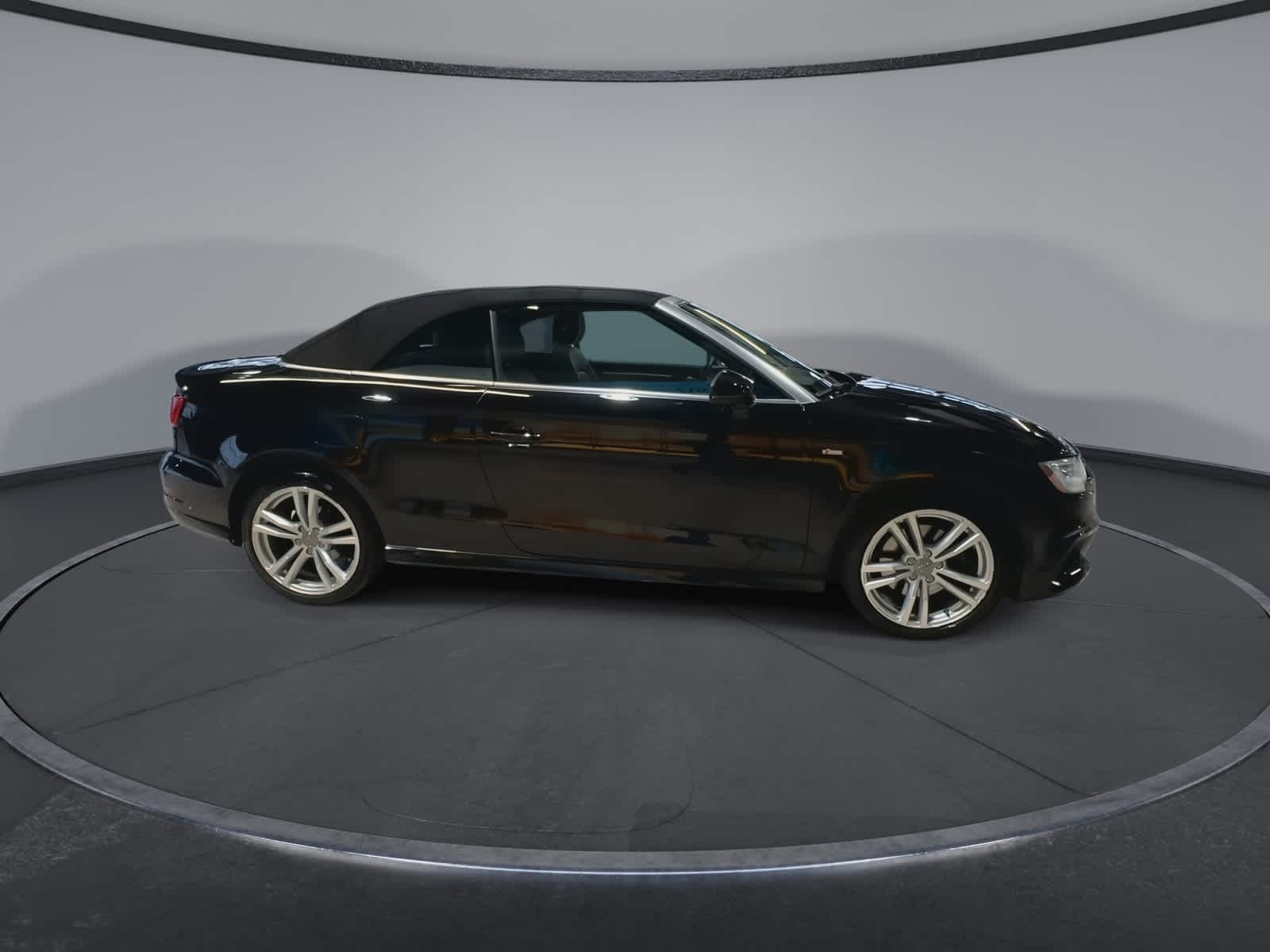 Thumbnail: 2018 Audi A3 - 13