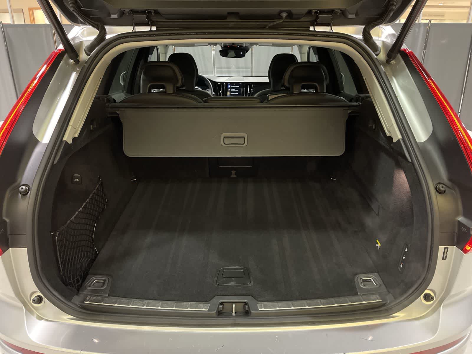 Thumbnail: 2019 Volvo XC60 - 31