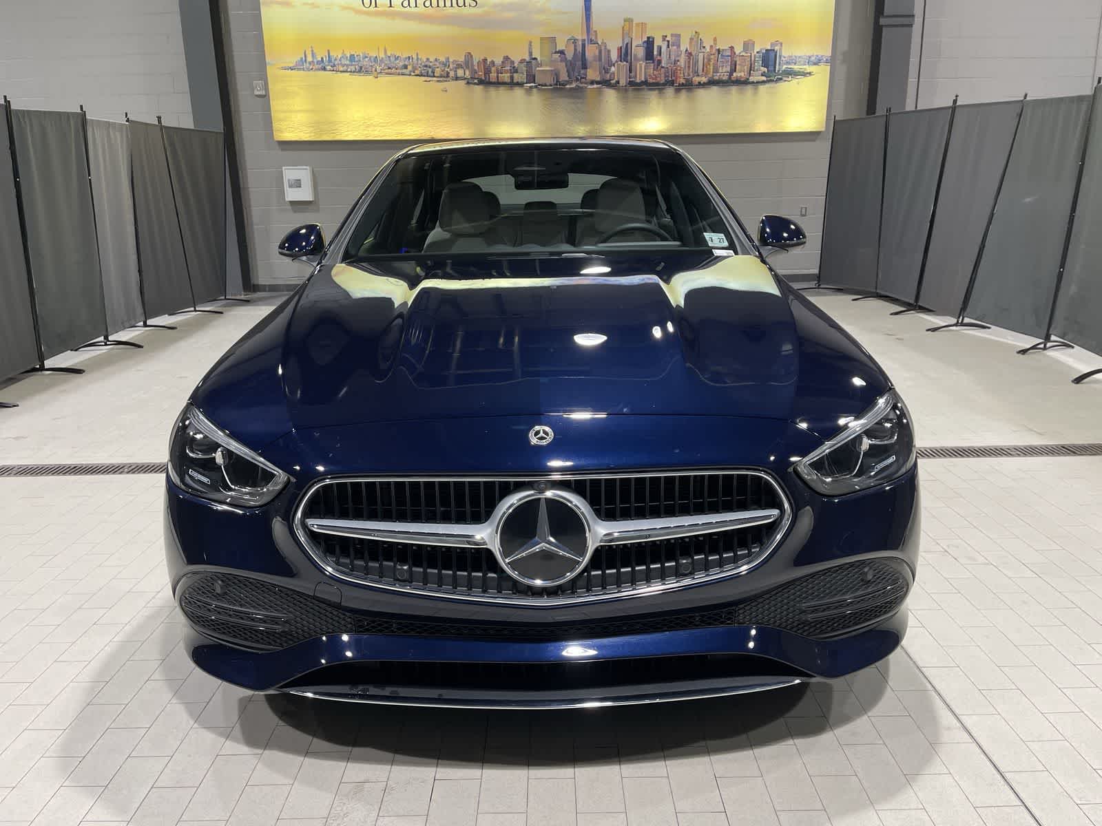 Thumbnail: 2022 Mercedes-Benz C-Class - 18