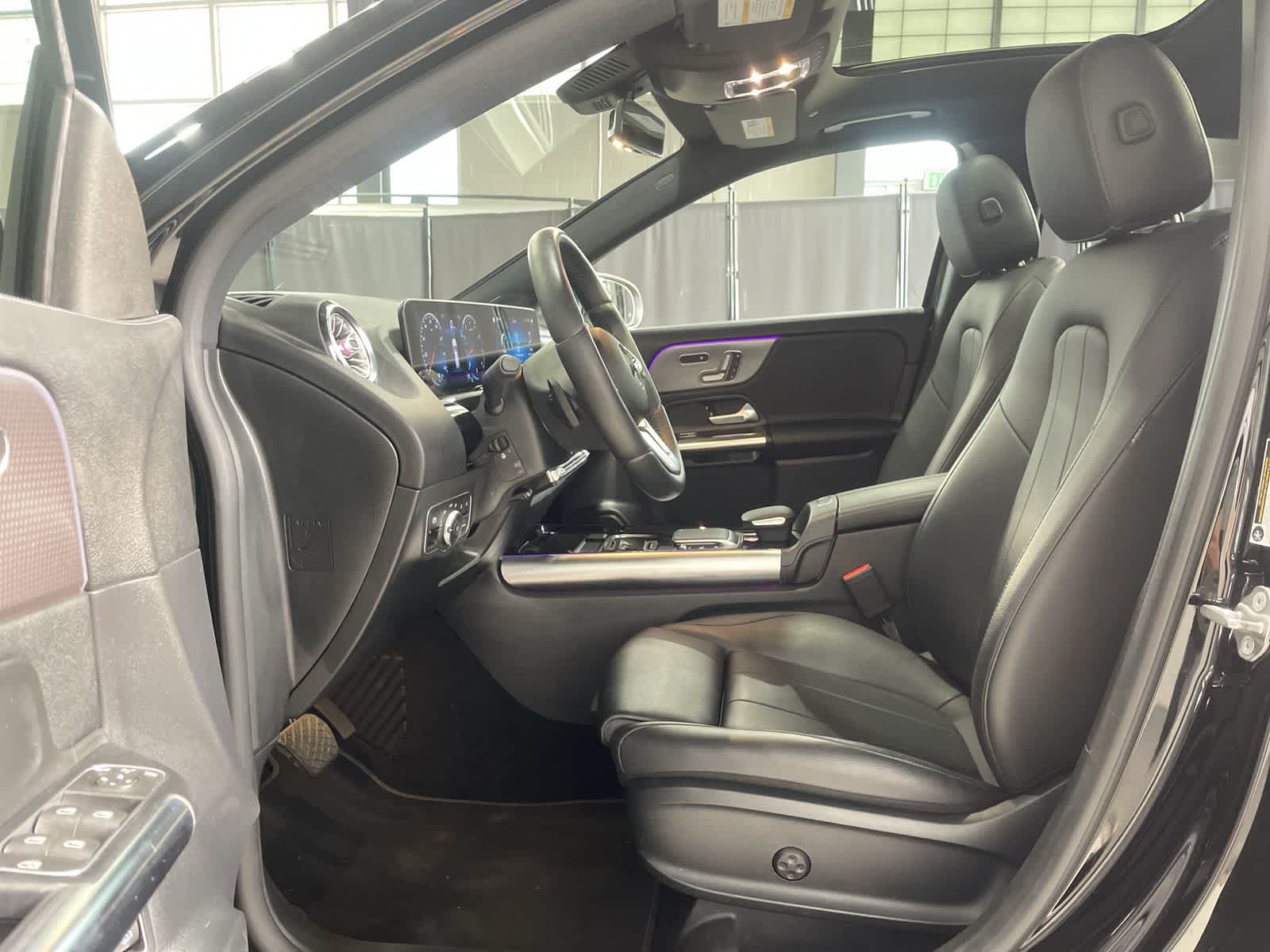 2021 Mercedes-Benz GLA 250 4MATIC 14