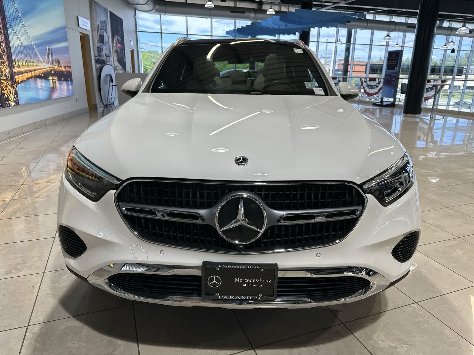 Thumbnail: 2026 Mercedes-Benz GLC - 18