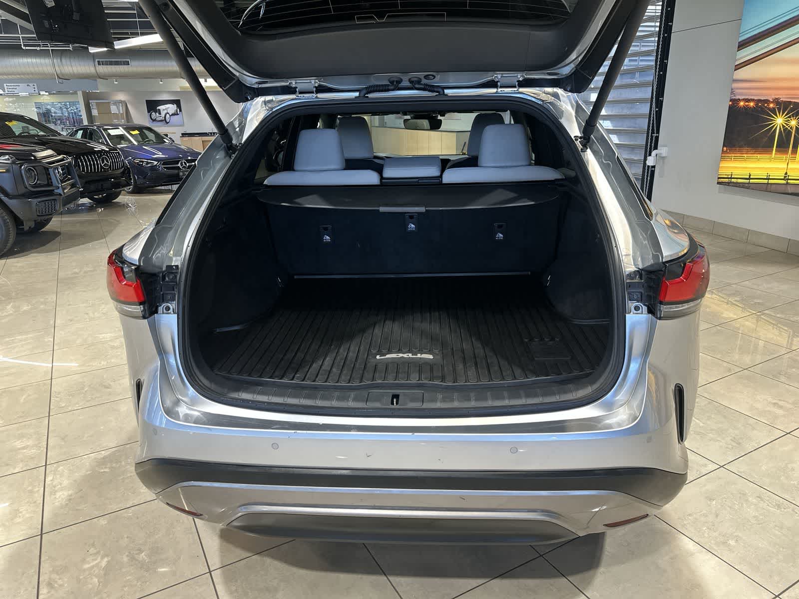 Thumbnail: 2023 Lexus RX - 31