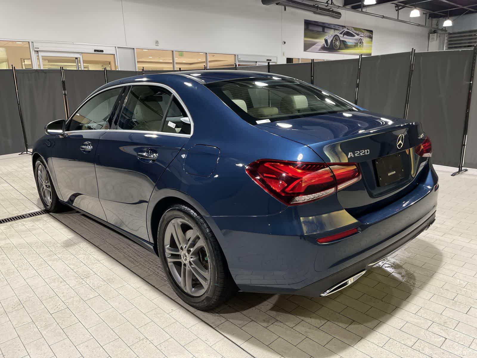 Thumbnail: 2020 Mercedes-Benz A-Class - 16