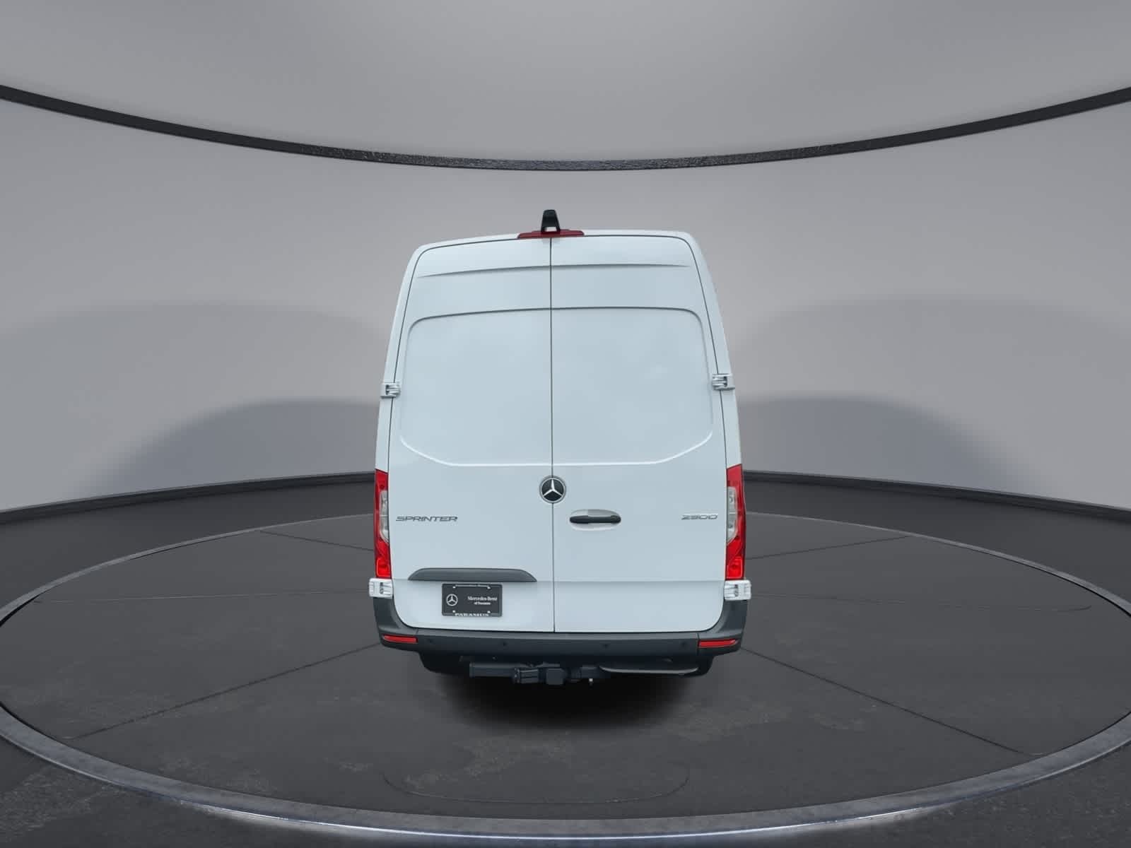 Thumbnail: 2025 Mercedes-Benz Sprinter - 13