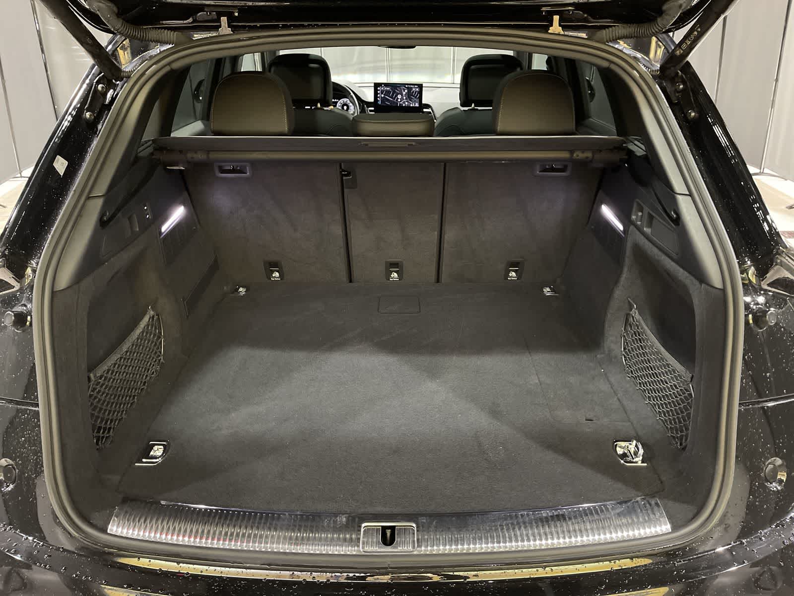 Thumbnail: 2021 Audi Q5 - 31