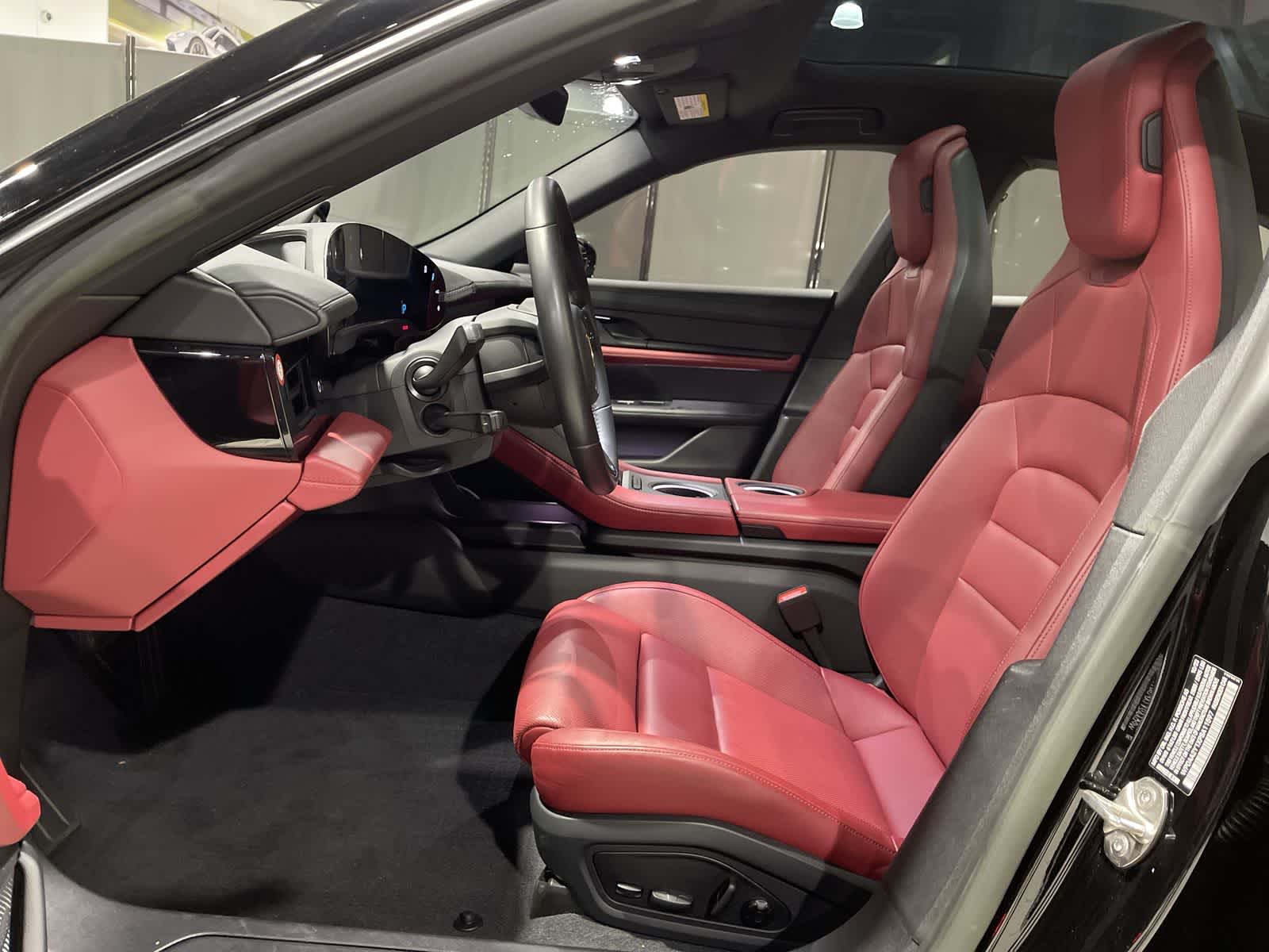 Thumbnail: 2023 Porsche Taycan - 23