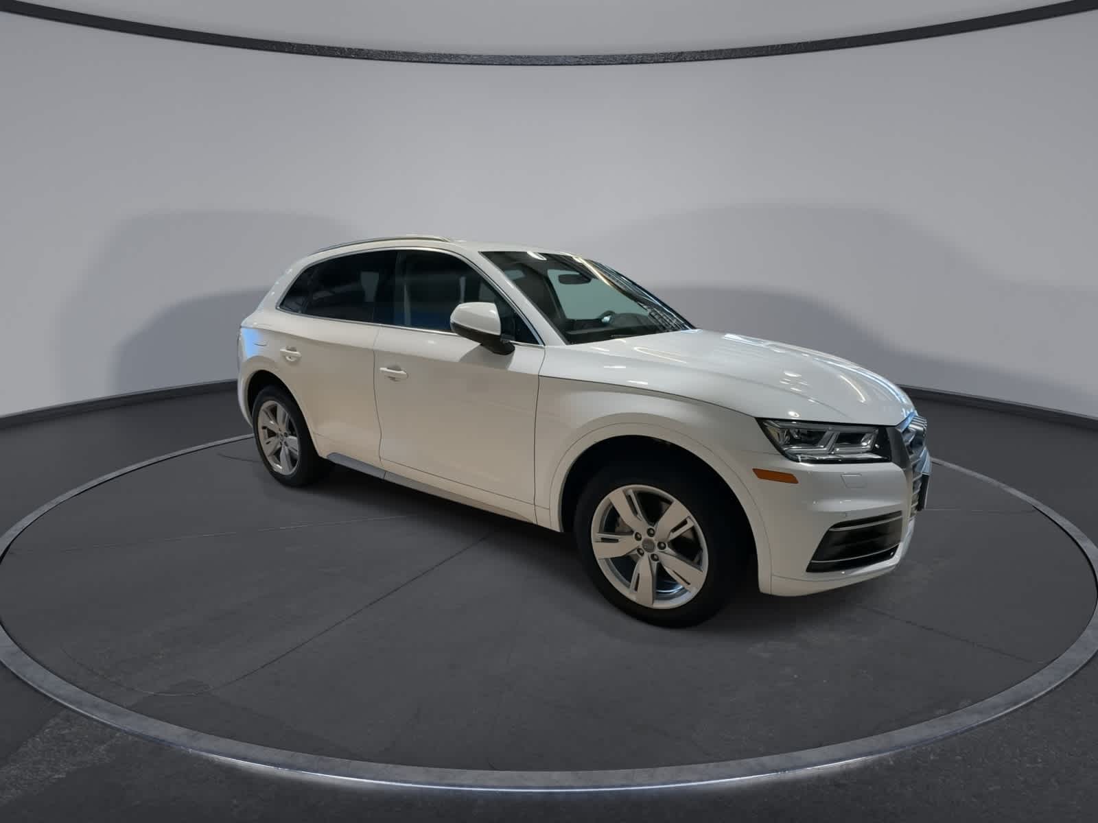 Thumbnail: 2019 Audi Q5 - 2