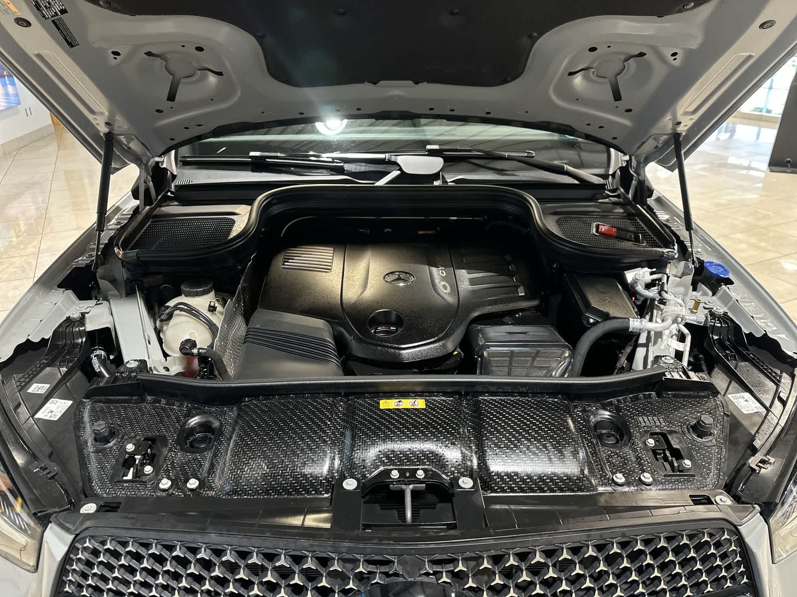 Thumbnail: 2025 Mercedes-Benz GLE - 21