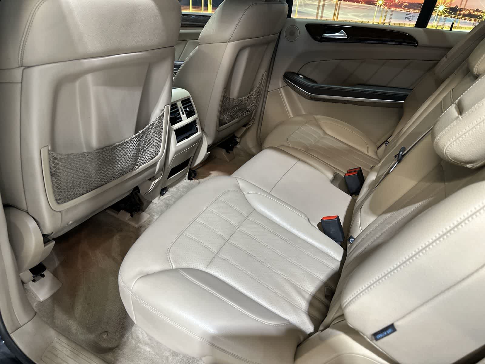 Thumbnail: 2013 Mercedes-Benz GL-Class - 24