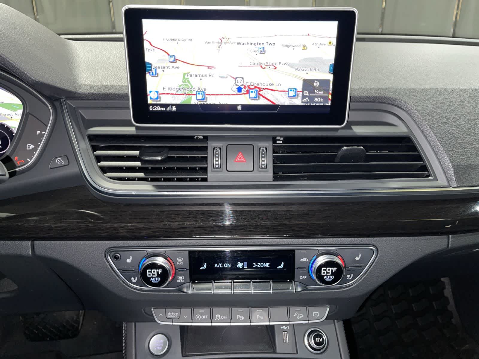 Thumbnail: 2019 Audi Q5 - 28