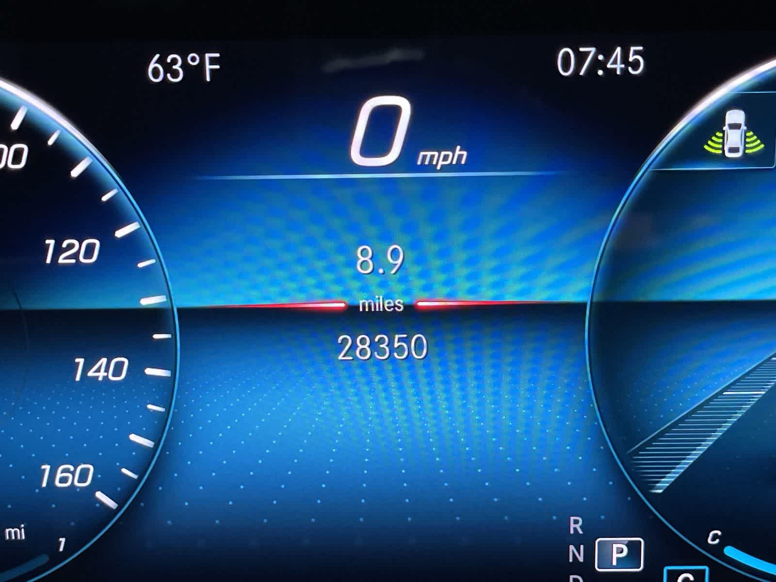 Thumbnail: 2021 Mercedes-Benz GLB - 30