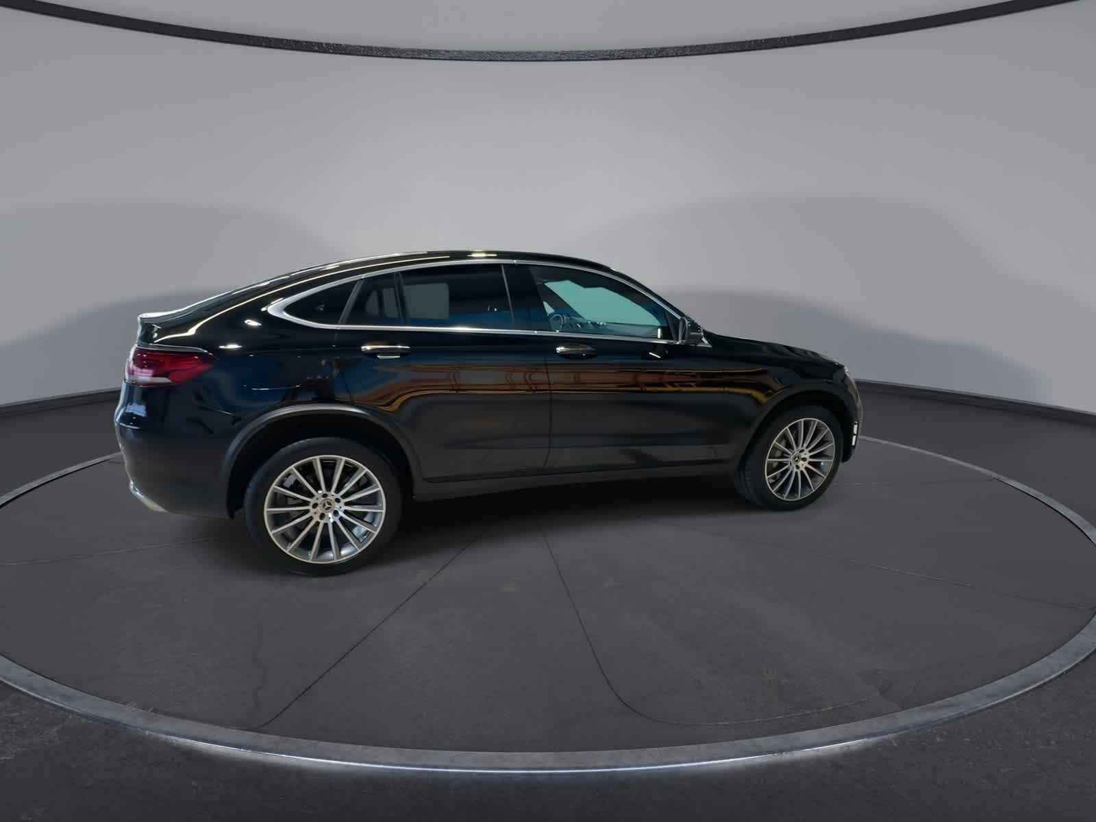 Thumbnail: 2023 Mercedes-Benz GLC - 12