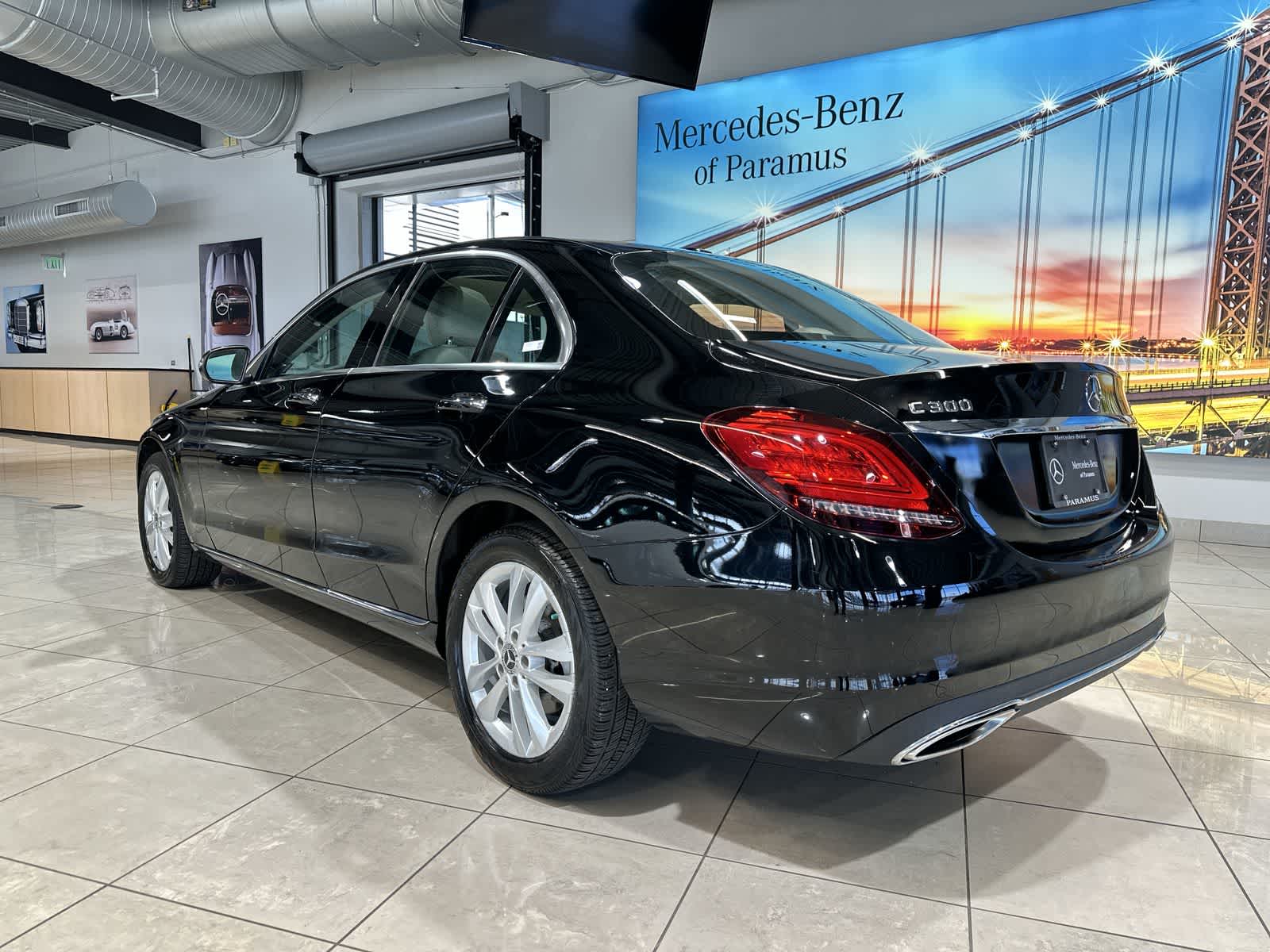 Thumbnail: 2019 Mercedes-Benz C-Class - 16