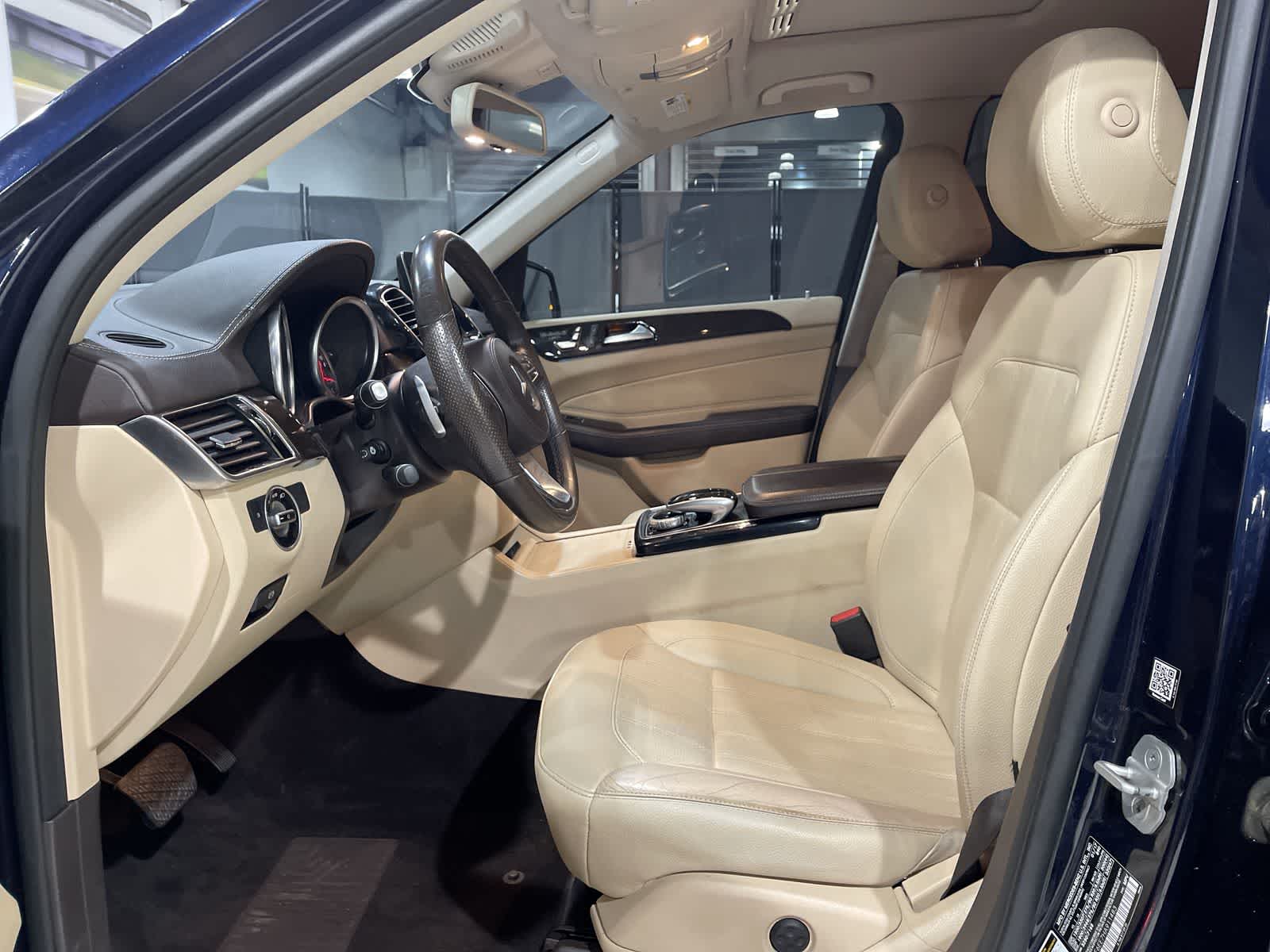 Thumbnail: 2017 Mercedes-Benz GLS - 14