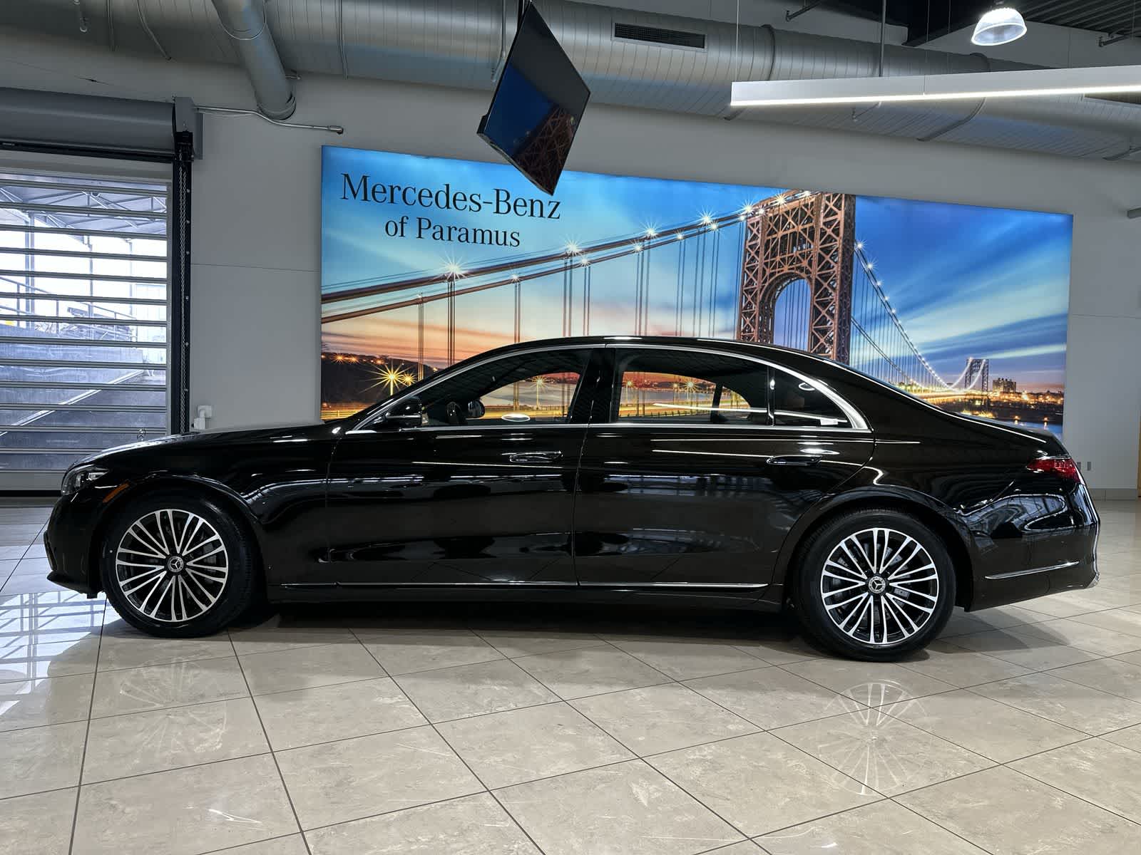 Thumbnail: 2022 Mercedes-Benz S-Class - 15