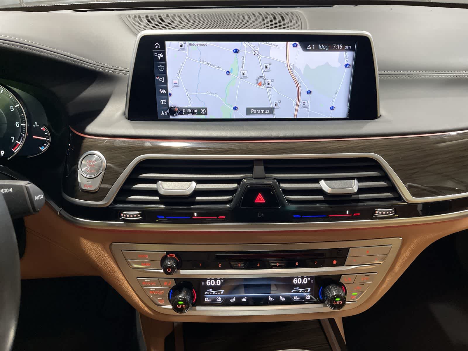 Thumbnail: 2016 BMW 7 Series - 28