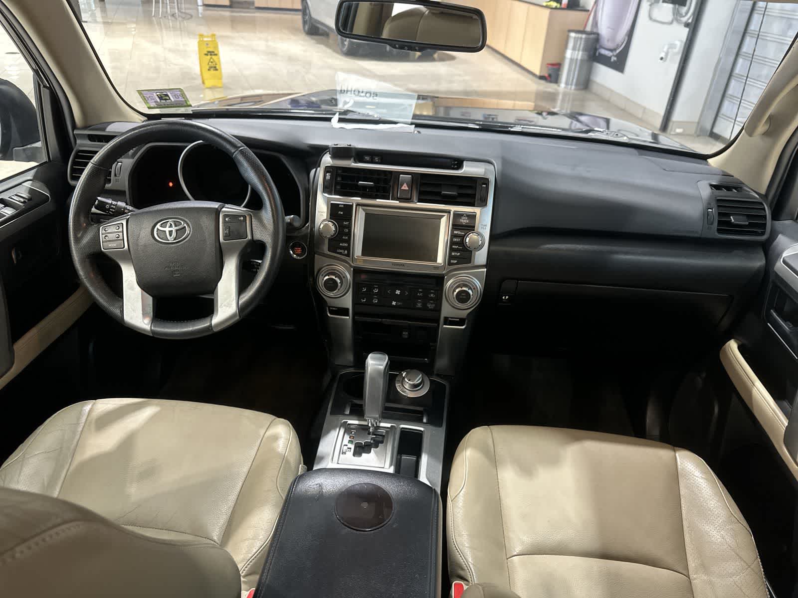 Thumbnail: 2011 Toyota 4Runner - 10