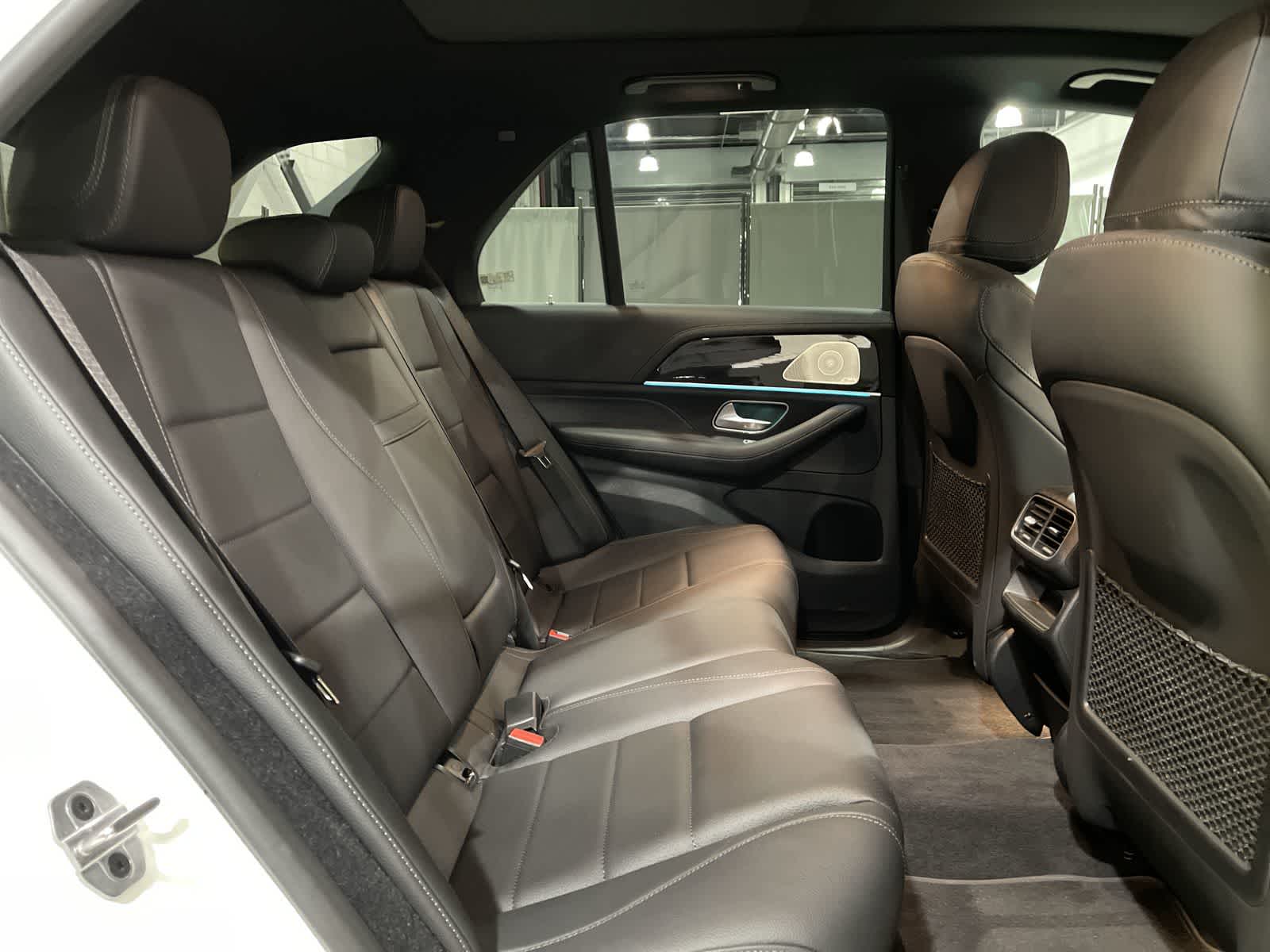 Thumbnail: 2023 Mercedes-Benz GLE - 25