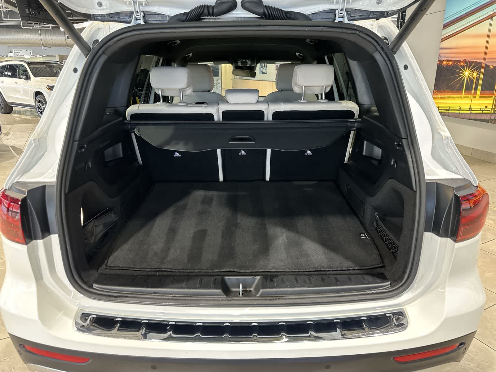 Thumbnail: 2025 Mercedes-Benz GLB - 31