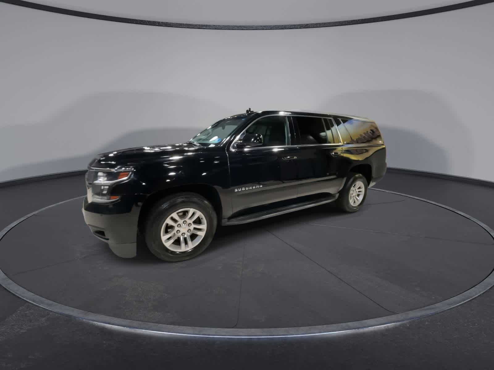 Thumbnail: 2016 Chevrolet Suburban - 6