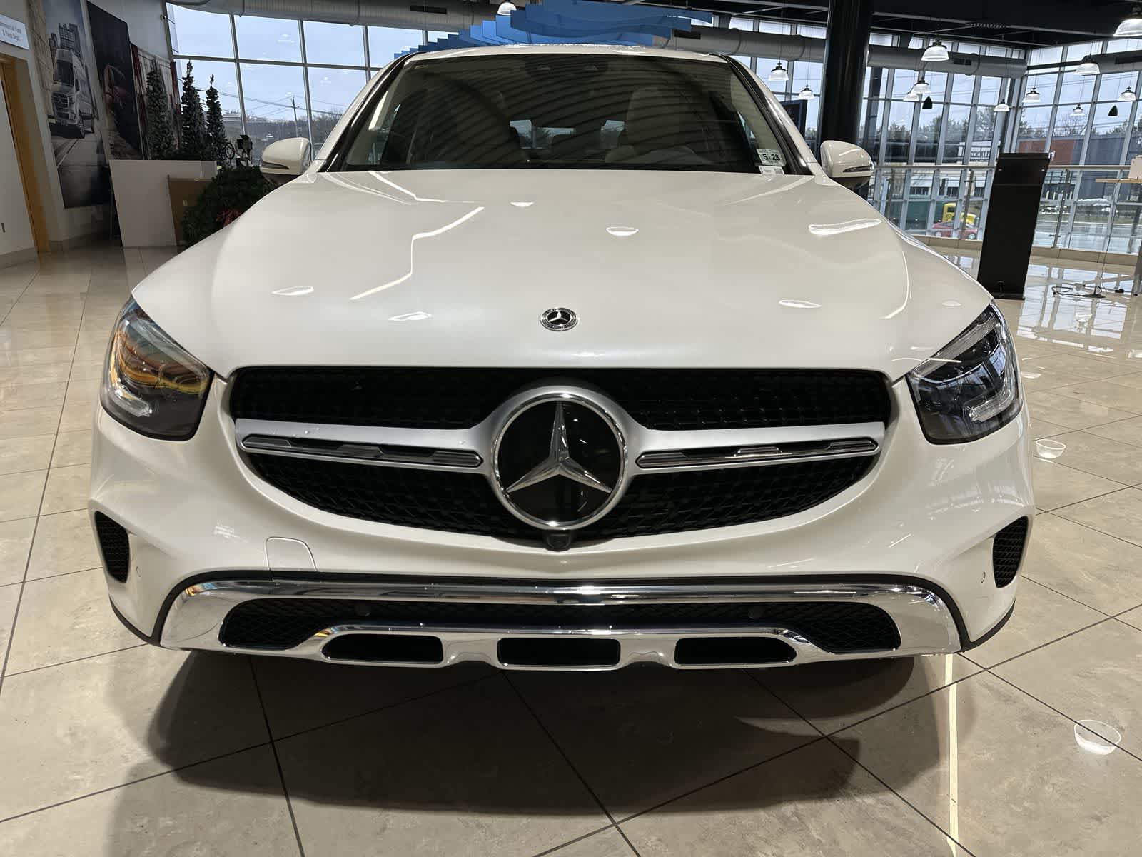 Thumbnail: 2023 Mercedes-Benz GLC - 18