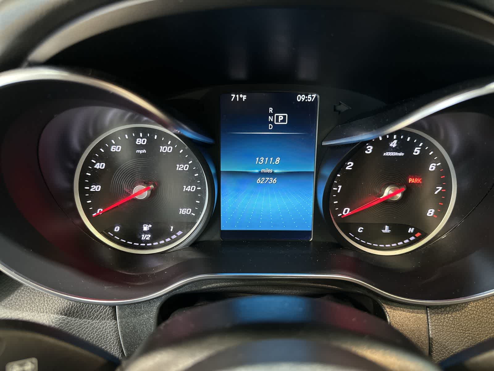 Thumbnail: 2021 Mercedes-Benz GLC - 30