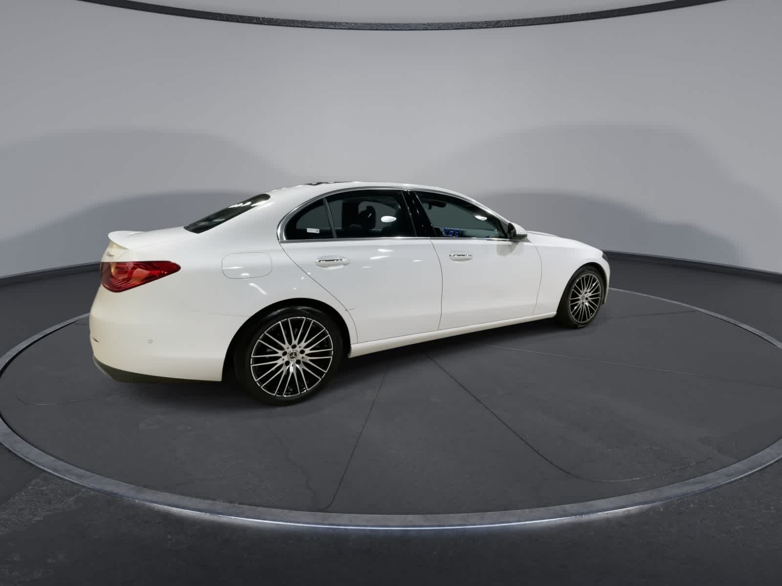 Thumbnail: 2023 Mercedes-Benz C-Class - 12