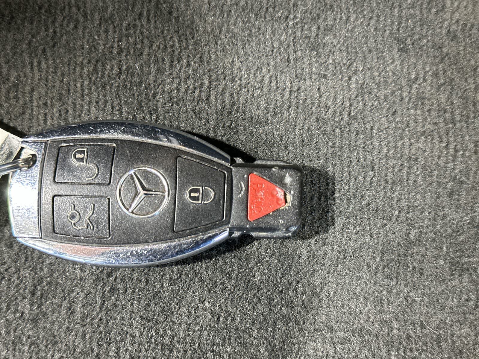 Thumbnail: 2016 Mercedes-Benz GL-Class - 32