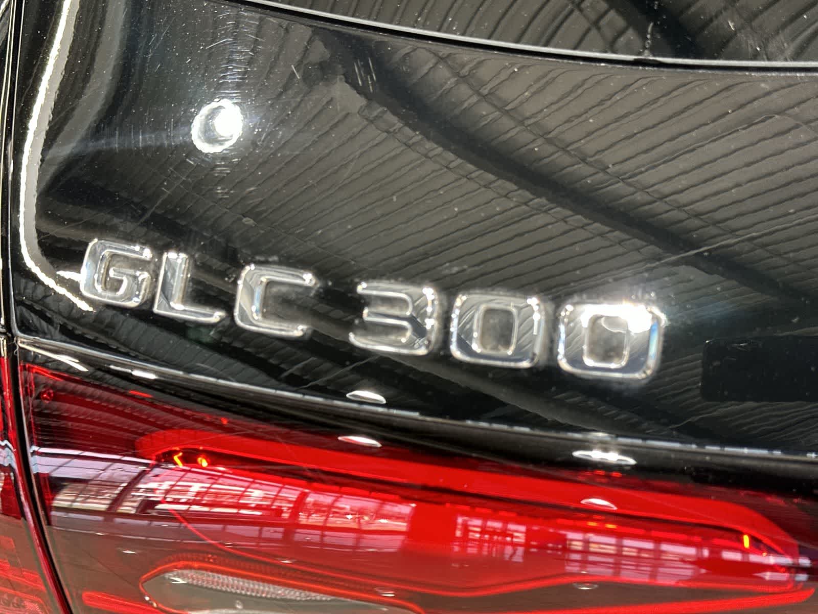 Thumbnail: 2023 Mercedes-Benz GLC - 19