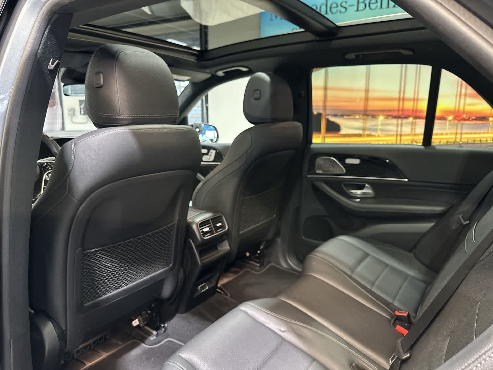 Thumbnail: 2024 Mercedes-Benz GLE - 24