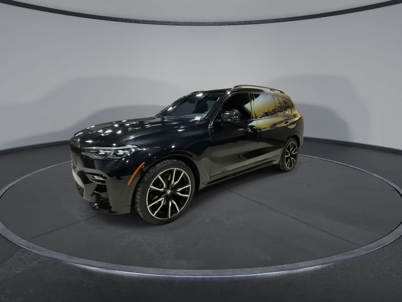 Thumbnail: 2022 BMW X7 - 6