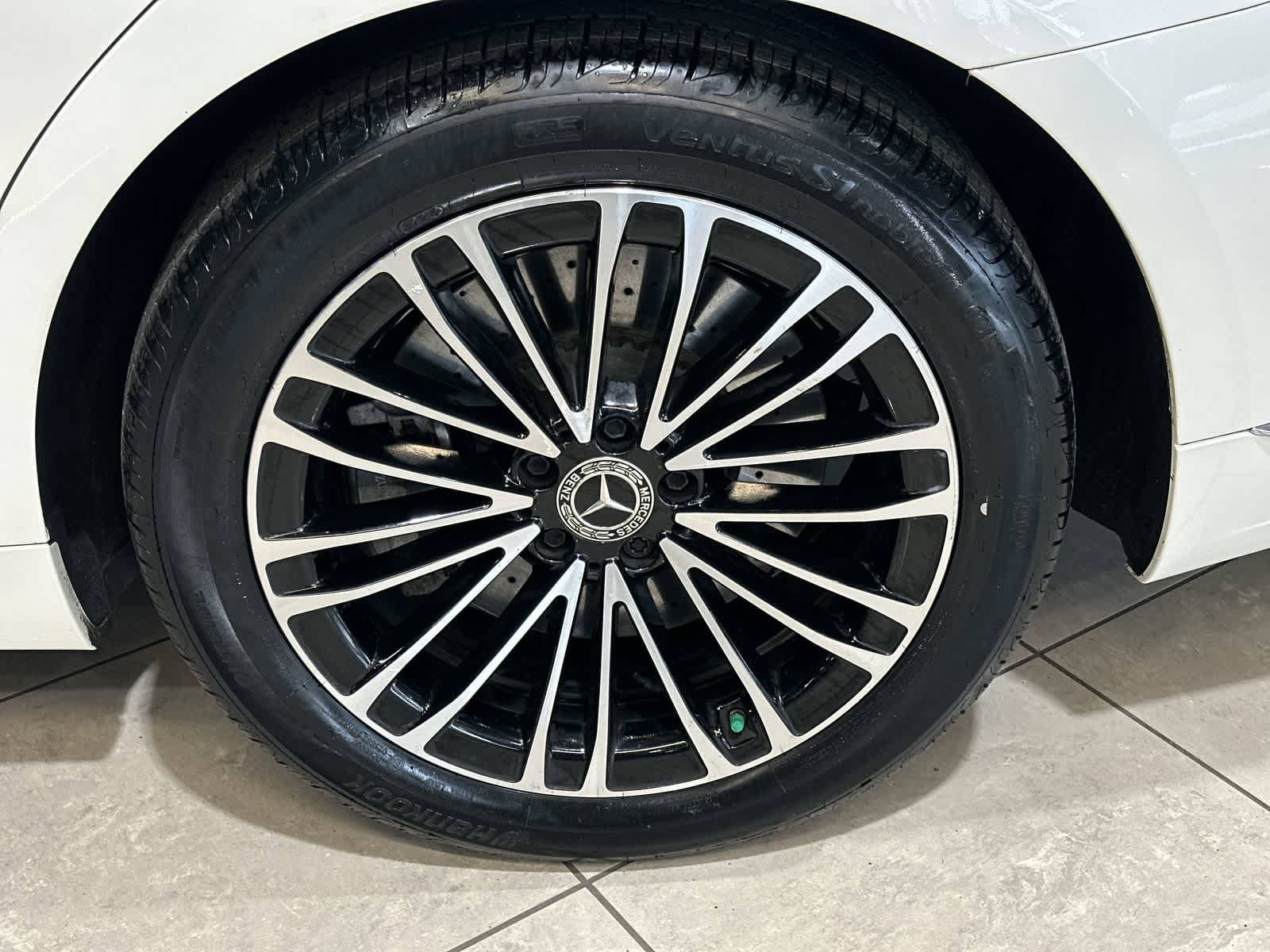 Thumbnail: 2021 Mercedes-Benz S-Class - 20